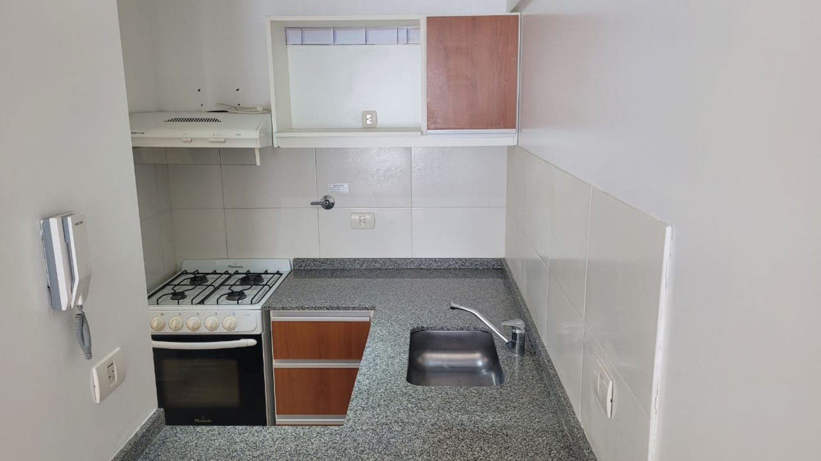 ALQUILER ambiente y medio en VILLA URQUIZA
