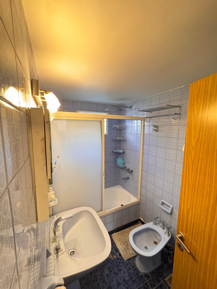 VENTA PH 2 Amb con Jardin y Parrilla Sin Expensas