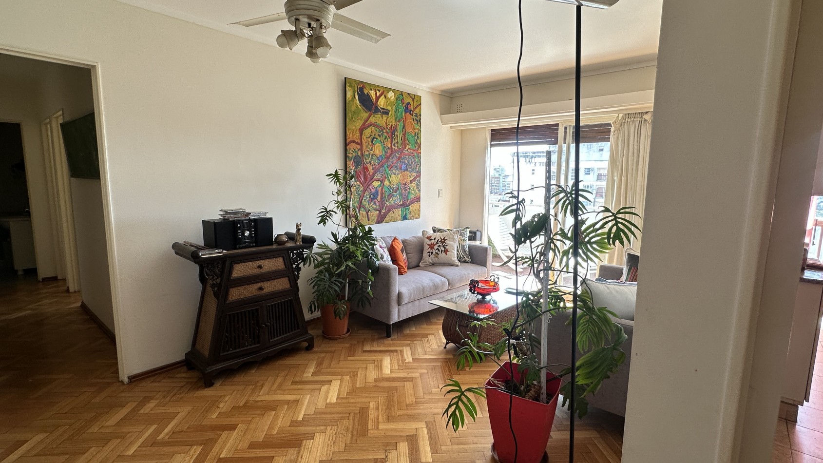 VENDIDO. VENTA. DEPARTAMENTO 3AMB RECOLETA. CON BALCON Y COCINA INDEPENDIENTE