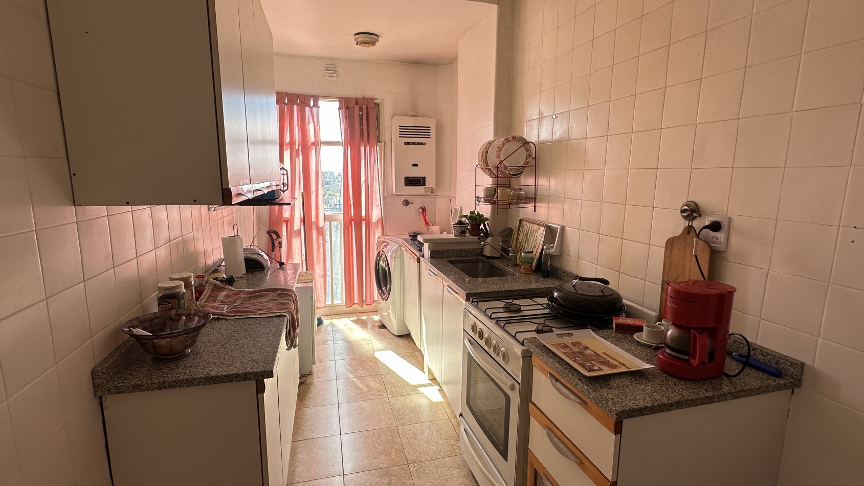VENDIDO. VENTA. DEPARTAMENTO 3AMB RECOLETA. CON BALCON Y COCINA INDEPENDIENTE