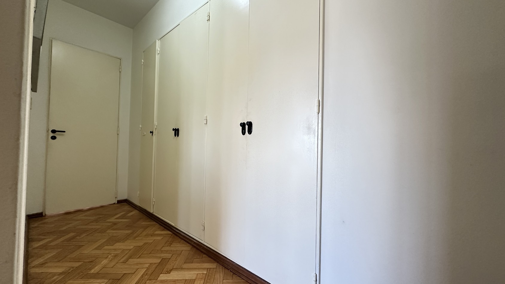 VENDIDO. VENTA. DEPARTAMENTO 3AMB RECOLETA. CON BALCON Y COCINA INDEPENDIENTE