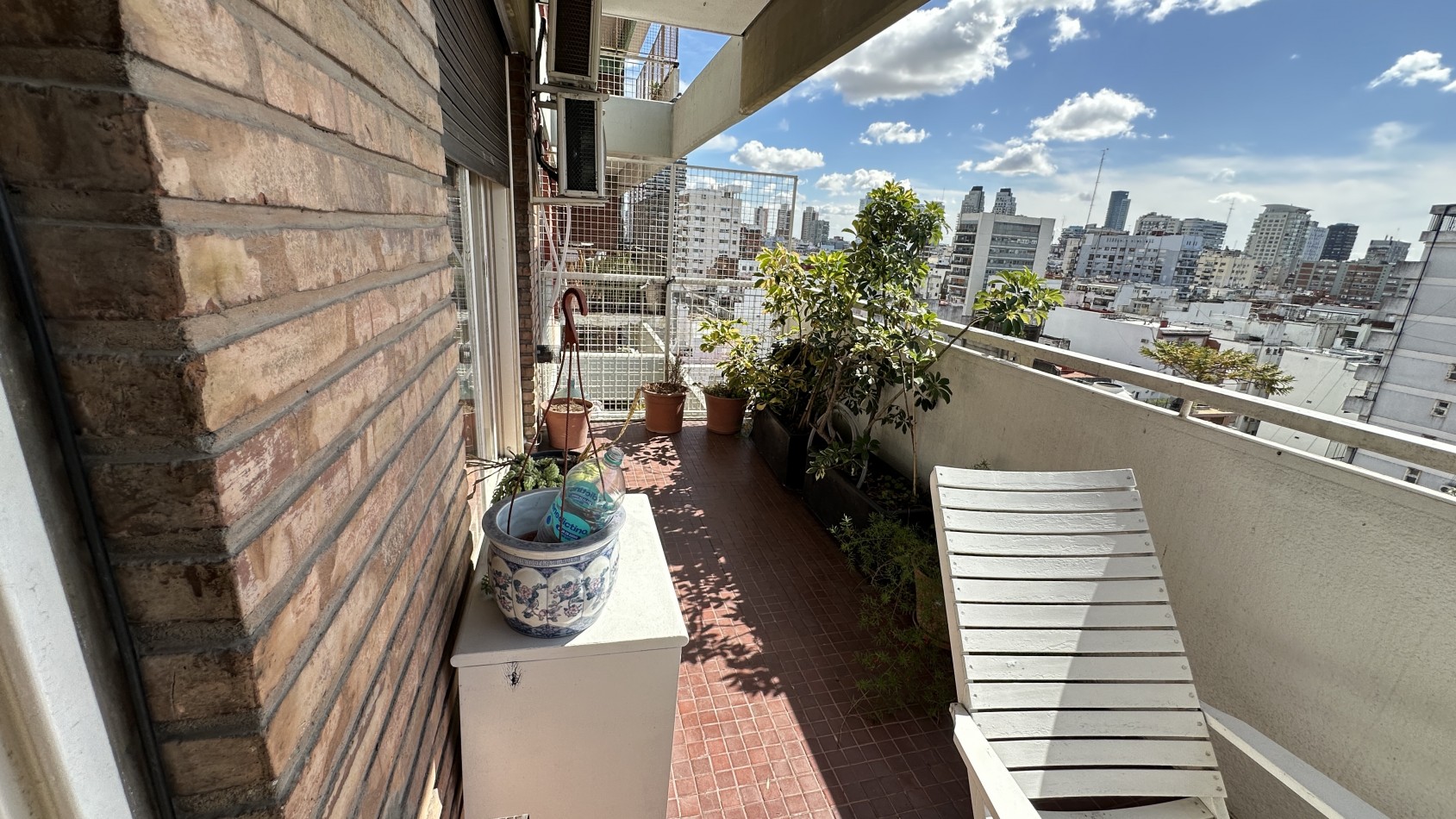 VENDIDO. VENTA. DEPARTAMENTO 3AMB RECOLETA. CON BALCON Y COCINA INDEPENDIENTE
