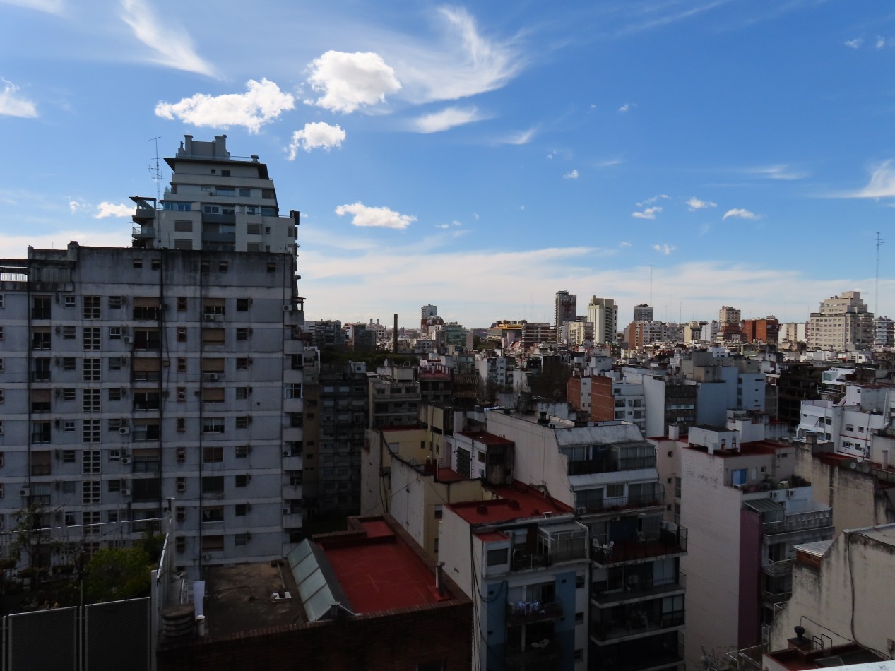 VENDIDO. VENTA. DEPARTAMENTO 3AMB RECOLETA. CON BALCON Y COCINA INDEPENDIENTE