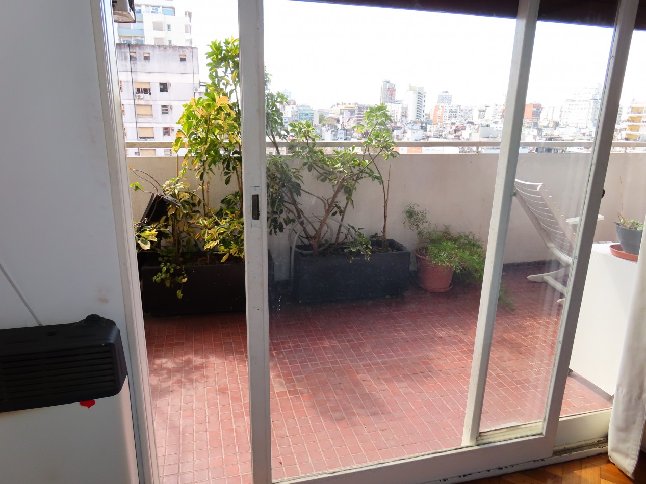 VENDIDO. VENTA. DEPARTAMENTO 3AMB RECOLETA. CON BALCON Y COCINA INDEPENDIENTE