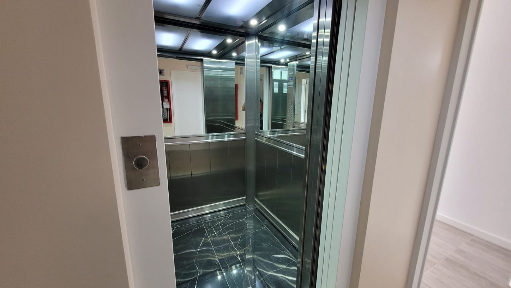 ALQUILADO. Semipiso 2 Ambientes a Estrenar con Balcon. VILLA URQUIZA