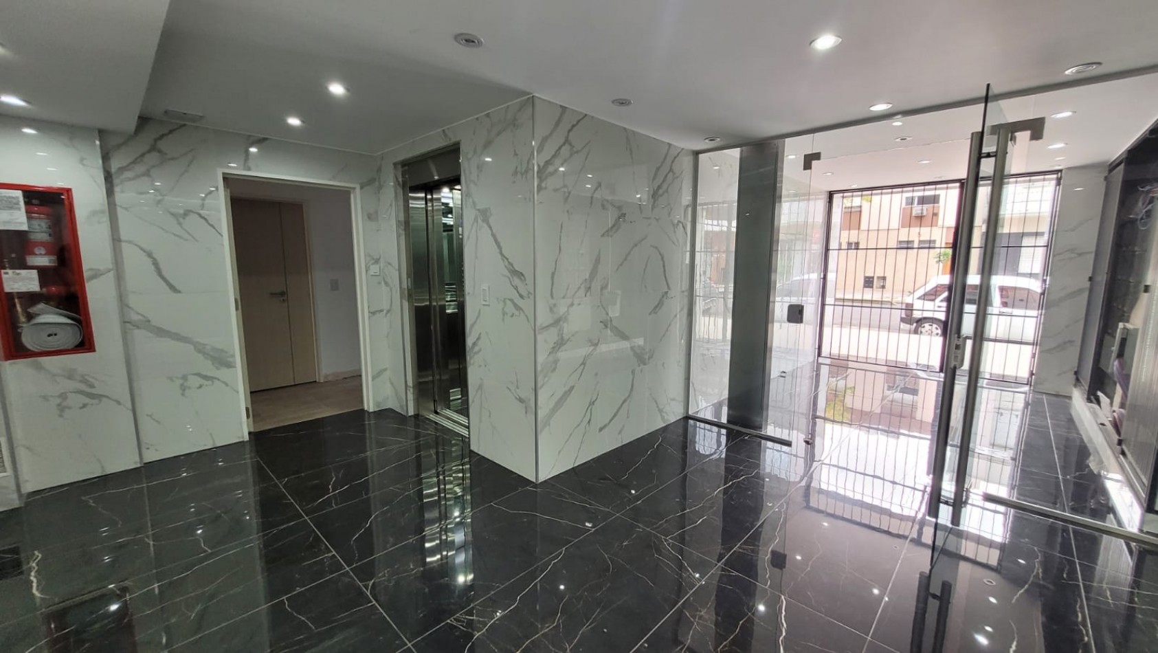 ALQUILADO. Semipiso 2 Ambientes a Estrenar con Balcon. VILLA URQUIZA