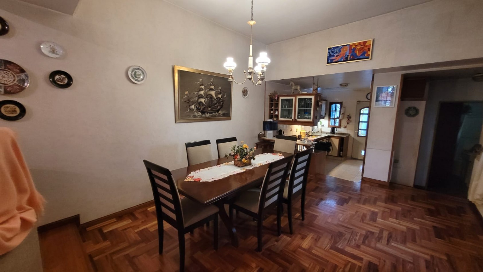 EN VENTA. PH 5 Ambientes tipo duplex.  Cochera, Patios, Terraza y Pileta. SAAVEDRA