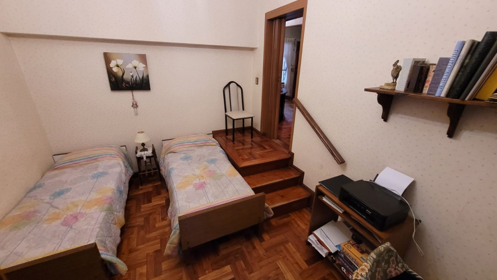 EN VENTA. PH 5 Ambientes tipo duplex.  Cochera, Patios, Terraza y Pileta. SAAVEDRA