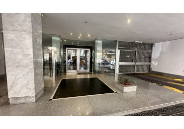 VENDIDO. VENTA. DEPARTAMENTO 3AMB RECOLETA. CON BALCON Y COCINA INDEPENDIENTE